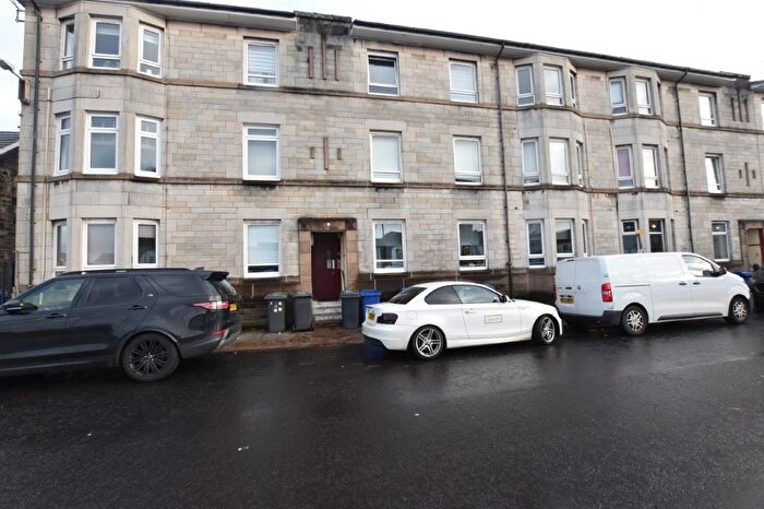 2 Bedroom Flat To Rent In Laighcartside Street, Johnstone, PA5