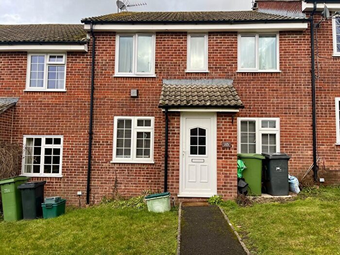 2 Bedroom Ground Maisonette For Sale In Morley Place, Hungerford, RG17