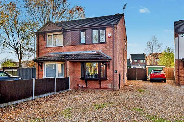 2 Bedroom Semi Detached House For Sale In Chedworth Road, Glebe Park, Lincoln, LN2
