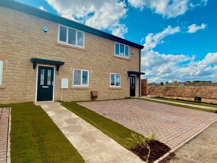 2 Bedroom End Of Terrace House For Sale In Mount Lane, Springwell
