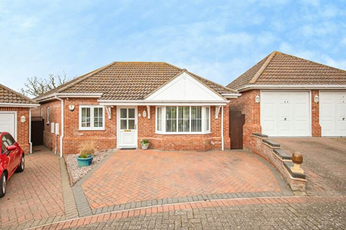 3 Bedroom Detached Bungalow For Sale In The Acorns, Jaywick, Clacton-On-Sea, CO15