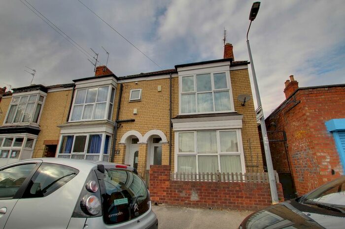 2 Bedroom End Of Terrace House To Rent In Grafton Street, Hull, East Riding Of Yorkshire, Uk, HU5