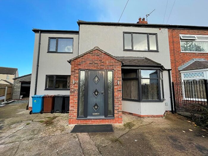 4 Bedroom Semi Detached House For Sale In Riversdale Road, Hull, HU6