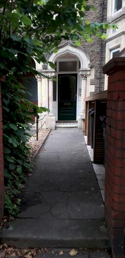 1 Bedroom Flat To Rent In Pen-y-lan Road, Cardiff(City), CF23