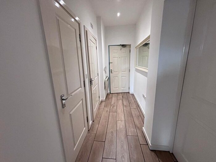 1 Bedroom Flat To Rent In Whistle Road, Bristol, BS16