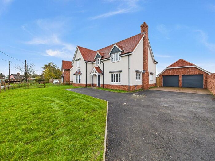 4 Bedroom Detached House For Sale In Brettenham Grove, Old School Corner, Brettenham, Ipswich, IP7
