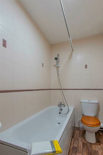 1 Bedroom Private Hall To Rent In Newport Road, Roath, CF24
