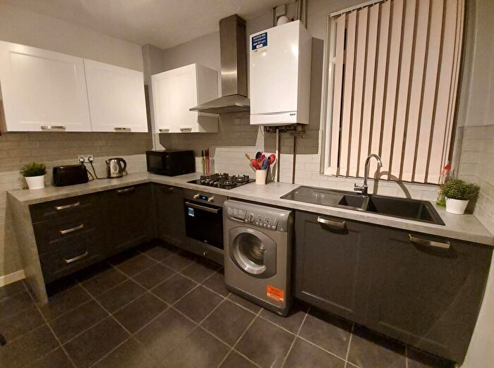 4 Bedroom House To Rent In Cotswold Street*, Liverpool, L7