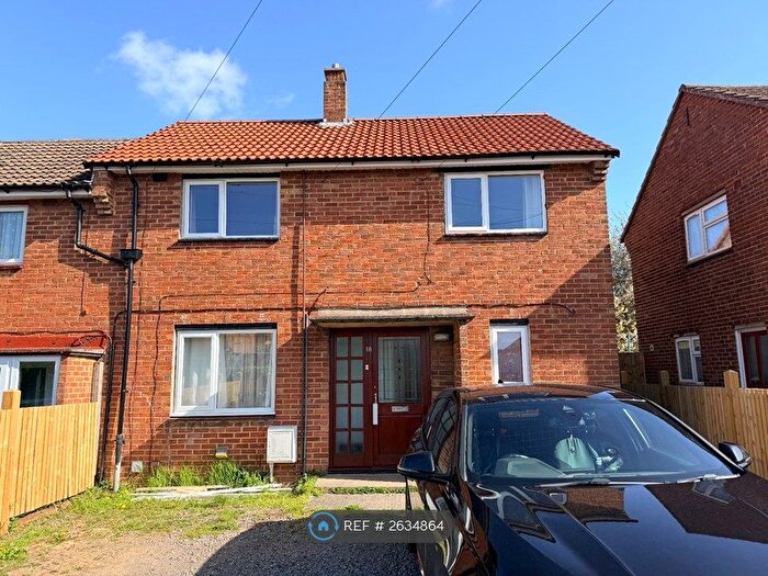 2 Bedroom Flat To Rent In Tilling Road, Bristol, BS10