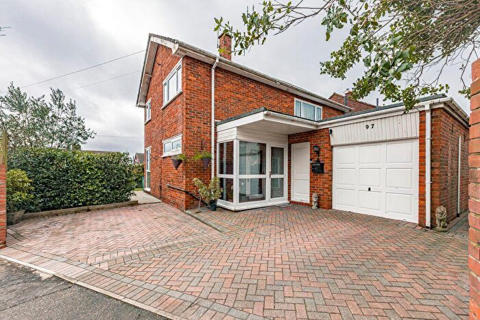 4 Bedroom Detached House For Sale In East Cosham Road, Drayton, PO6
