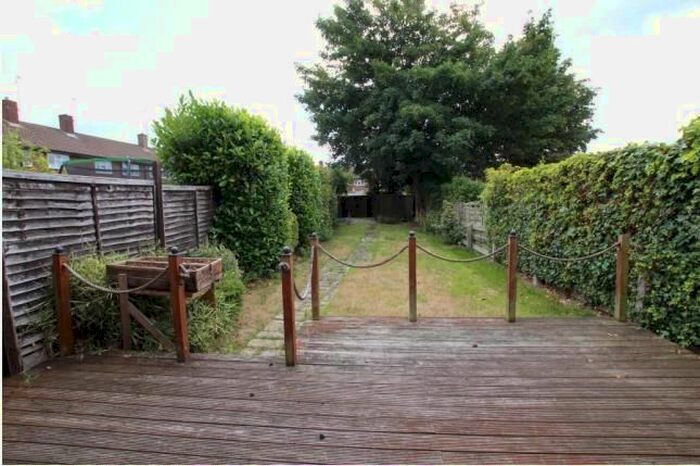 3 Bedroom Property To Rent In Wellington Road, Sandhurst, GU47