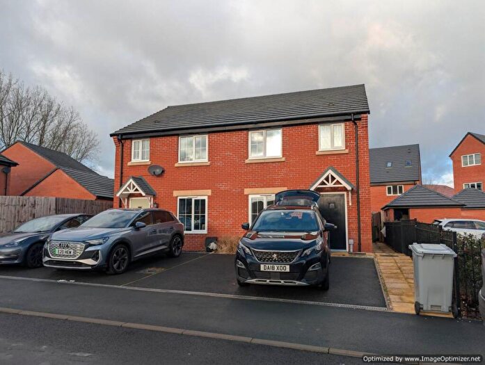 3 Bedroom Semi Detached House To Rent In Leslie Weston Close, Shavington, CW2