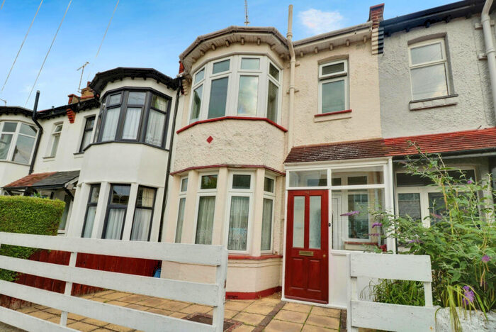 3 Bedroom Terraced House To Rent In Electric Avenue, Westcliff-on-sea, SS0