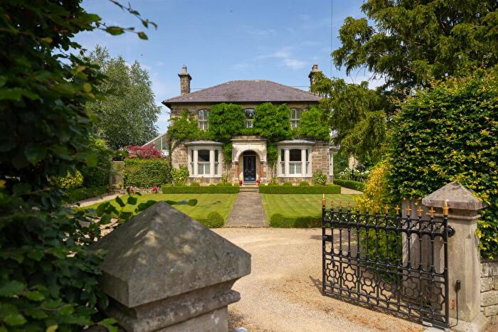 4 Bedroom House For Sale In Hebden Lodge, Dacre Banks, Harrogate, HG3