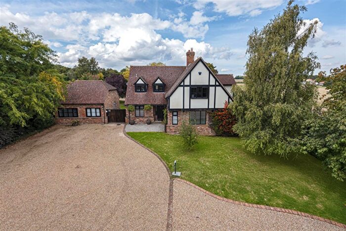 5 Bedroom Detached House For Sale In Nr Canterbury, Kent, CT4