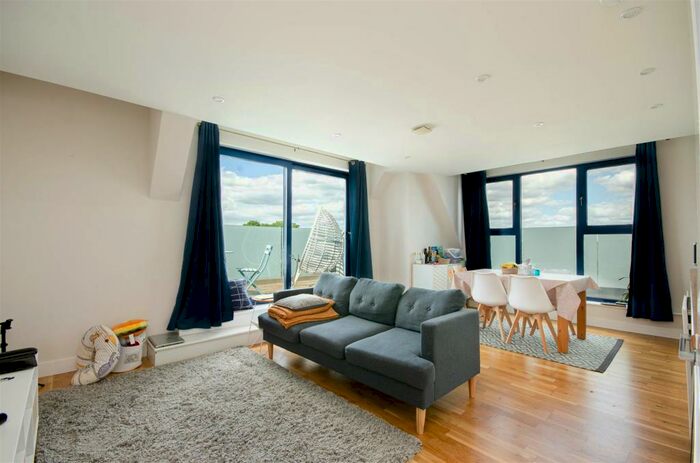 2 Bedroom Penthouse To Rent In Ber Street, Norwich, NR1