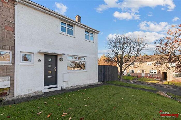 2 Bedroom End Of Terrace House For Sale In Dunbar Hill, West Mains, East Kilbride, G74