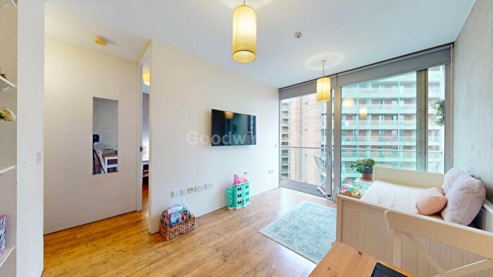 1 Bedroom Apartment For Sale In Timber Wharf, Worsley Street, Castlefield, M15