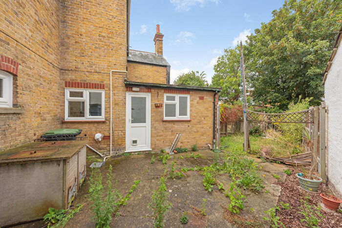 3 Bedroom Semi-Detached House For Sale In Kent Street, Whitstable, Kent, CT5