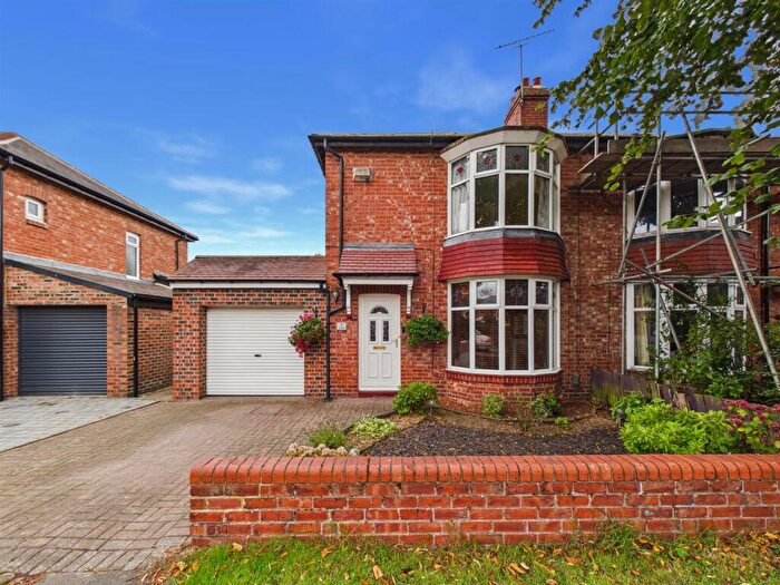 2 Bedroom Semi-Detached House For Sale In Houxty Road, South Wellfield, Whitley Bay, NE25