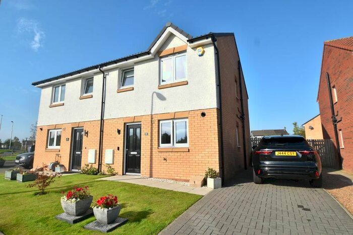 3 Bedroom Semi-Detached House For Sale In Pitmedden Road, Bishopbriggs, Glasgow, G64