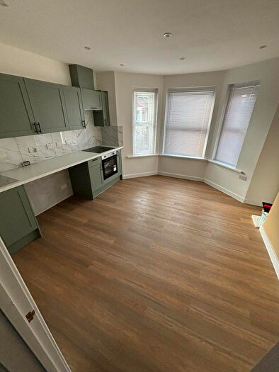 2 Bedroom Apartment To Rent In Malmesbury Place, Southampton, Hampshire, SO15