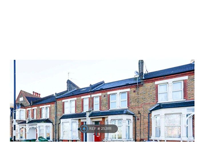 5 Bedroom Terraced House To Rent In Plumstead Common Road, London, SE18