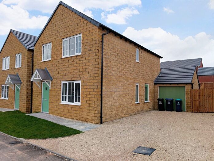 4 Bedroom Property To Rent In Lister Lane, Forest Town, Mansfield, NG19