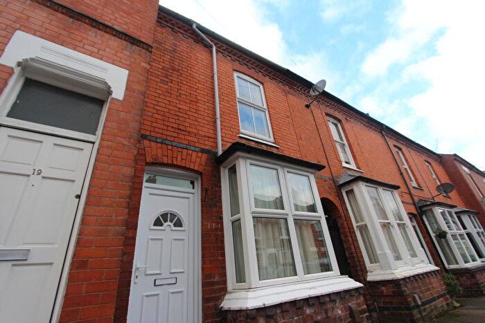 2 Bedroom Terraced House To Rent In Cradock Road, Clarendon Park, Leicester, LE2