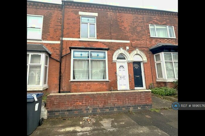 4 Bedroom Terraced House To Rent In New Street, Erdington, Birmingham, B23