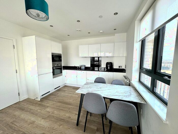 2 Bedroom Flat To Rent In Viscount House, Lakeside Drive, Park Royal, Regency Heights, London, NW10