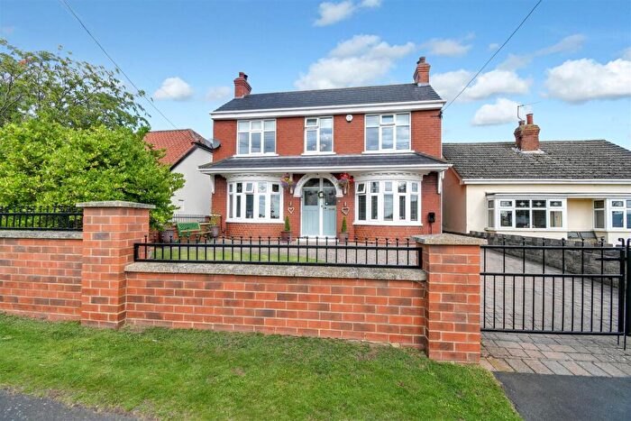 4 Bedroom House For Sale In Cliff Road, Winteringham, Scunthorpe, DN15