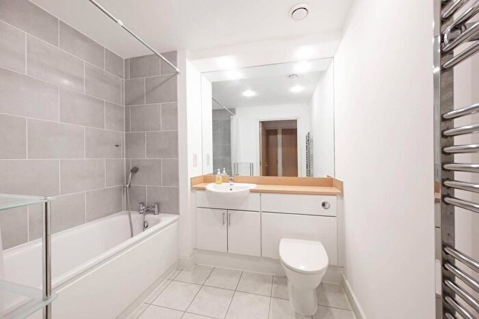 1 Bedroom Flat To Rent In Dalston Square, Dalston, London, E8