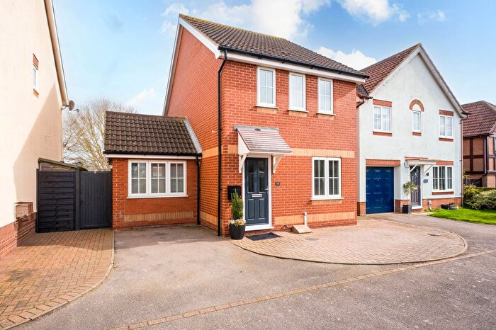 3 Bedroom Detached House For Sale In Biscay Gardens, Caister-On-Sea, NR30