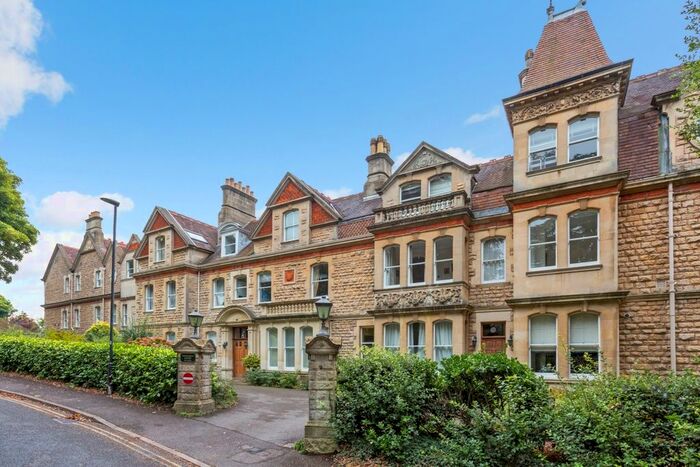 2 Bedroom Flat To Rent In Lansdown Grove, Bath, BA1