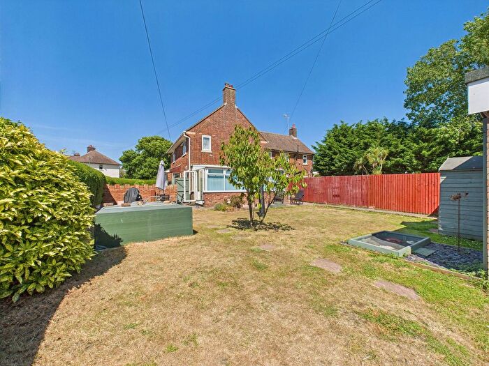 3 Bedroom Semi-Detached House For Sale In Williams Road, Shoreham By Sea, BN43