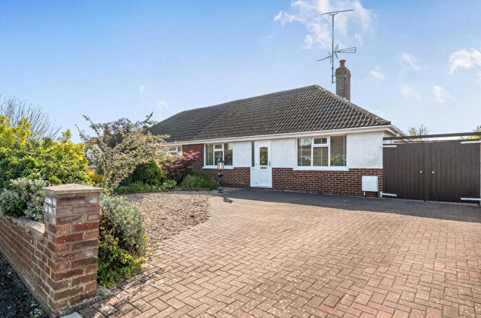 2 Bedroom Bungalow For Sale In Castleview Road, Stratton St Margaret, Swindon, SN3