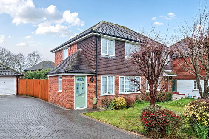 3 Bedroom Semi Detached House For Sale In Gilbard Court, Chineham, RG24