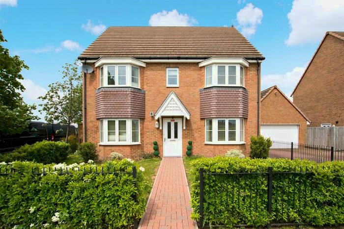 4 Bedroom Detached House To Rent In Lawson Road, Dartford, DA1