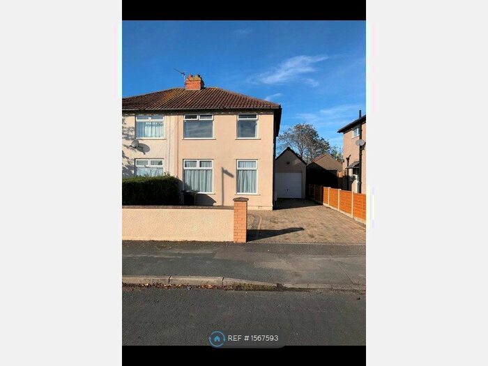 3 Bedroom Semi-Detached House To Rent In Bude Road, Bristol, BS34
