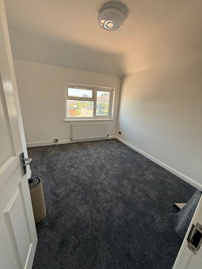 3 Bedroom Semi-Detached House To Rent In Thornton Avenue, West Drayton, UB7