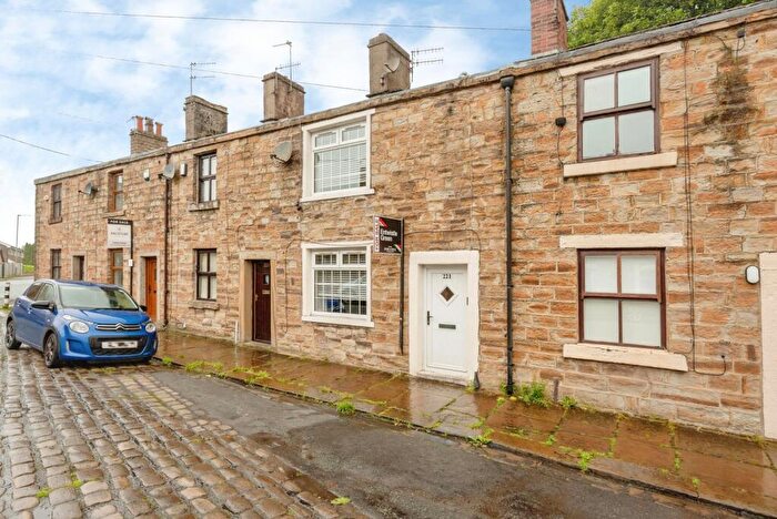 2 Bedroom Terraced House For Sale In Lowerhouse Lane, Burnley, Lancashire, BB12