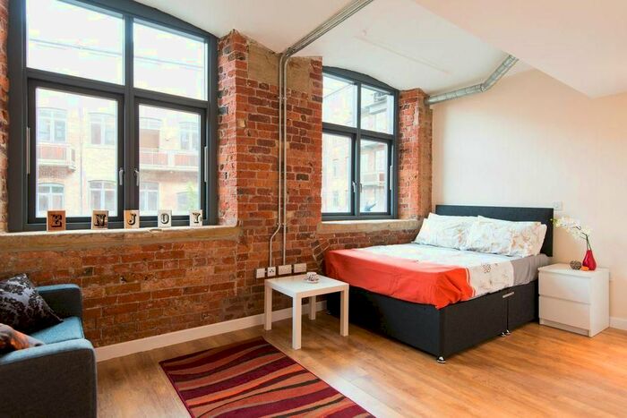 Studio To Rent In Worsted House, East Street Mills, Leeds, LS9