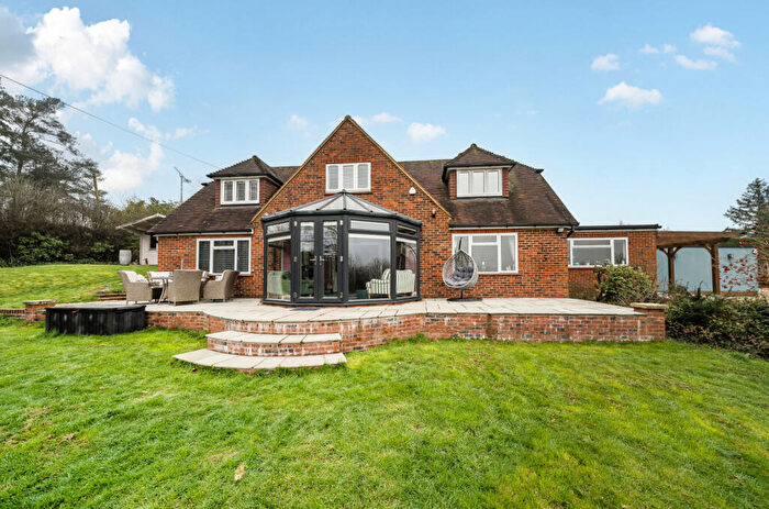3 Bedroom Detached House For Sale In The Street, Dockenfield, Farnham, GU10