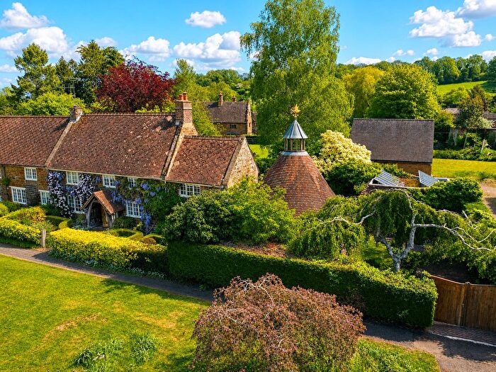 4 Bedroom Country House For Sale In Priors Marston, Extended, Double Garage, CV47