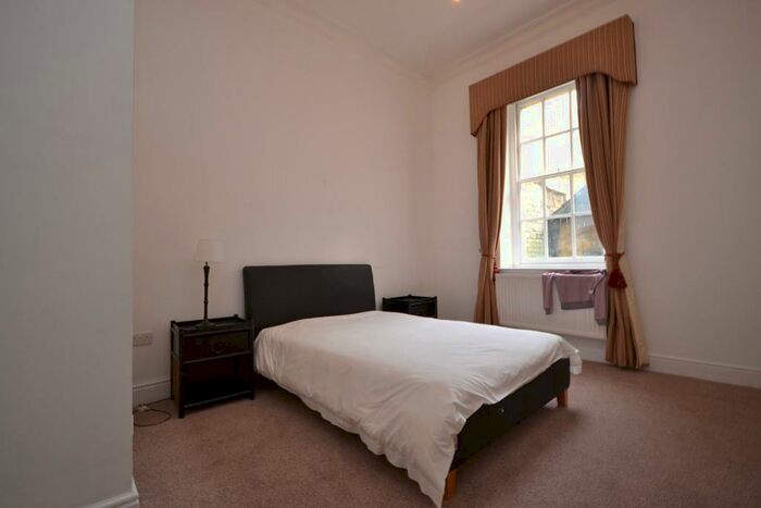 2 Bedroom Apartment To Rent In Fountain House, - Fountain Buildings, Bath, Somerset, BA1