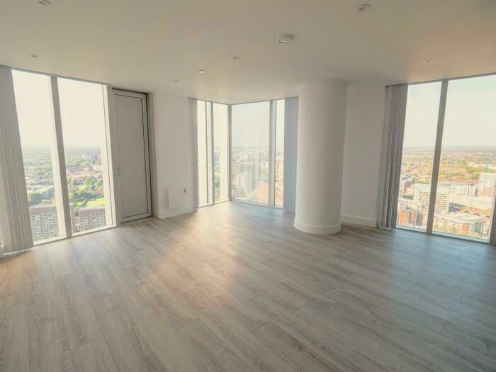 2 Bedroom Apartment To Rent In The Blade :: Th Floor, M15