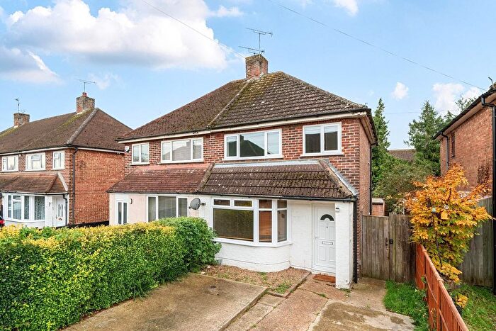 3 Bedroom Semi-Detached House For Sale In Birling Road, Ashford, TN24