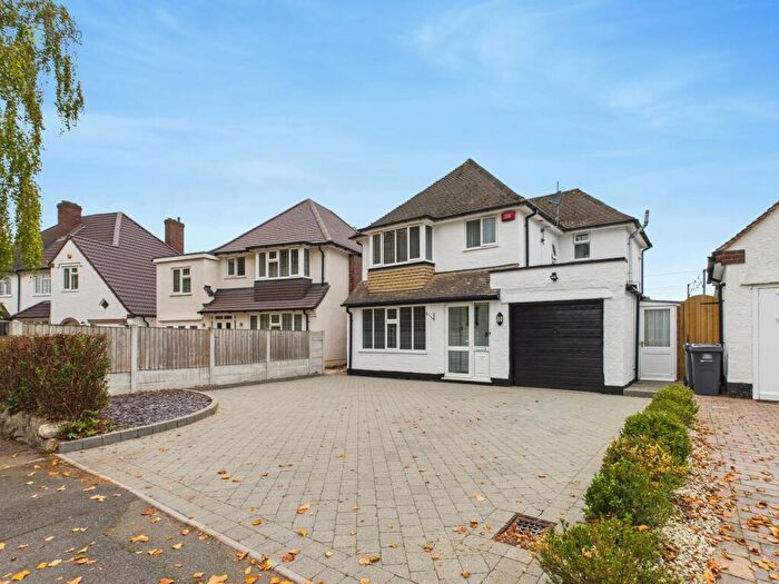 3 Bedroom Detached House For Sale In The Boulevard, Sutton Coldfield, B73