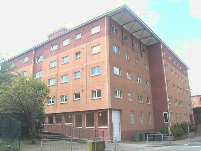 2 Bedroom Flat To Rent In Greenhill Road, Rutherglen, Glasgow, G73